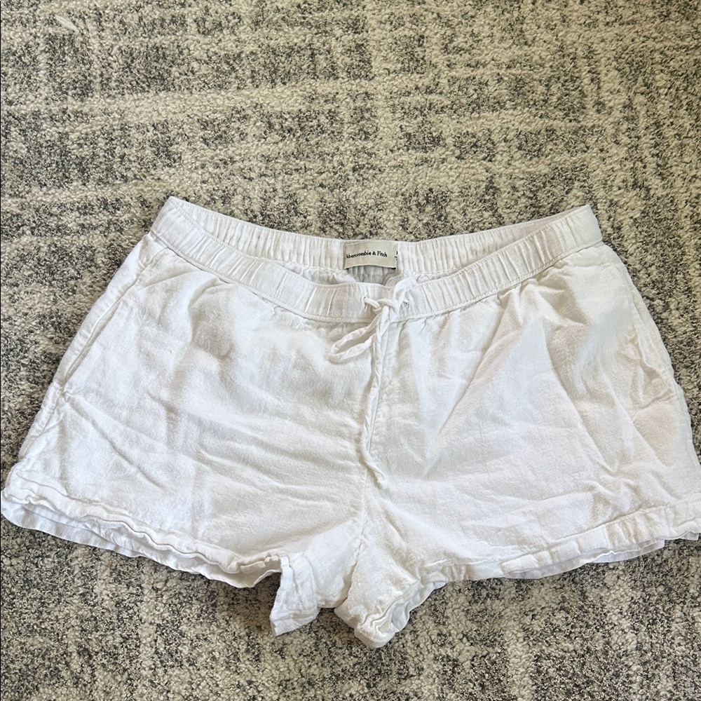 Abercrombie White Linen Blend Shorts